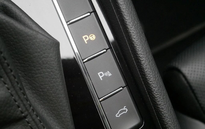 Skoda Superb cena 149899 przebieg: 73185, rok produkcji 2021 z Warszawa małe 562